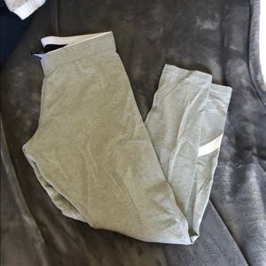 Never worn Grey women leggings